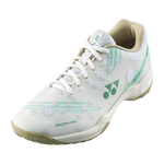 Yonex Power Cushion Strider Beat (Natural)